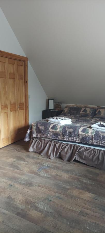 The Old Tioga Inn Bed And Breakfast Fairmount Springs Ngoại thất bức ảnh