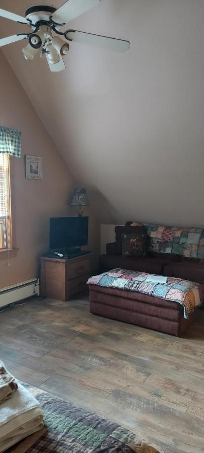 The Old Tioga Inn Bed And Breakfast Fairmount Springs Ngoại thất bức ảnh